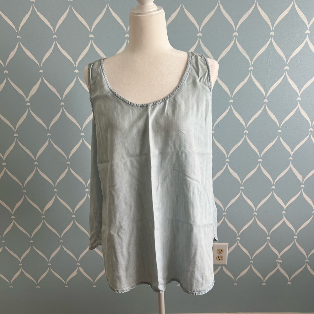Light Blue Sleeveless Top